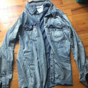 Material jean jacket